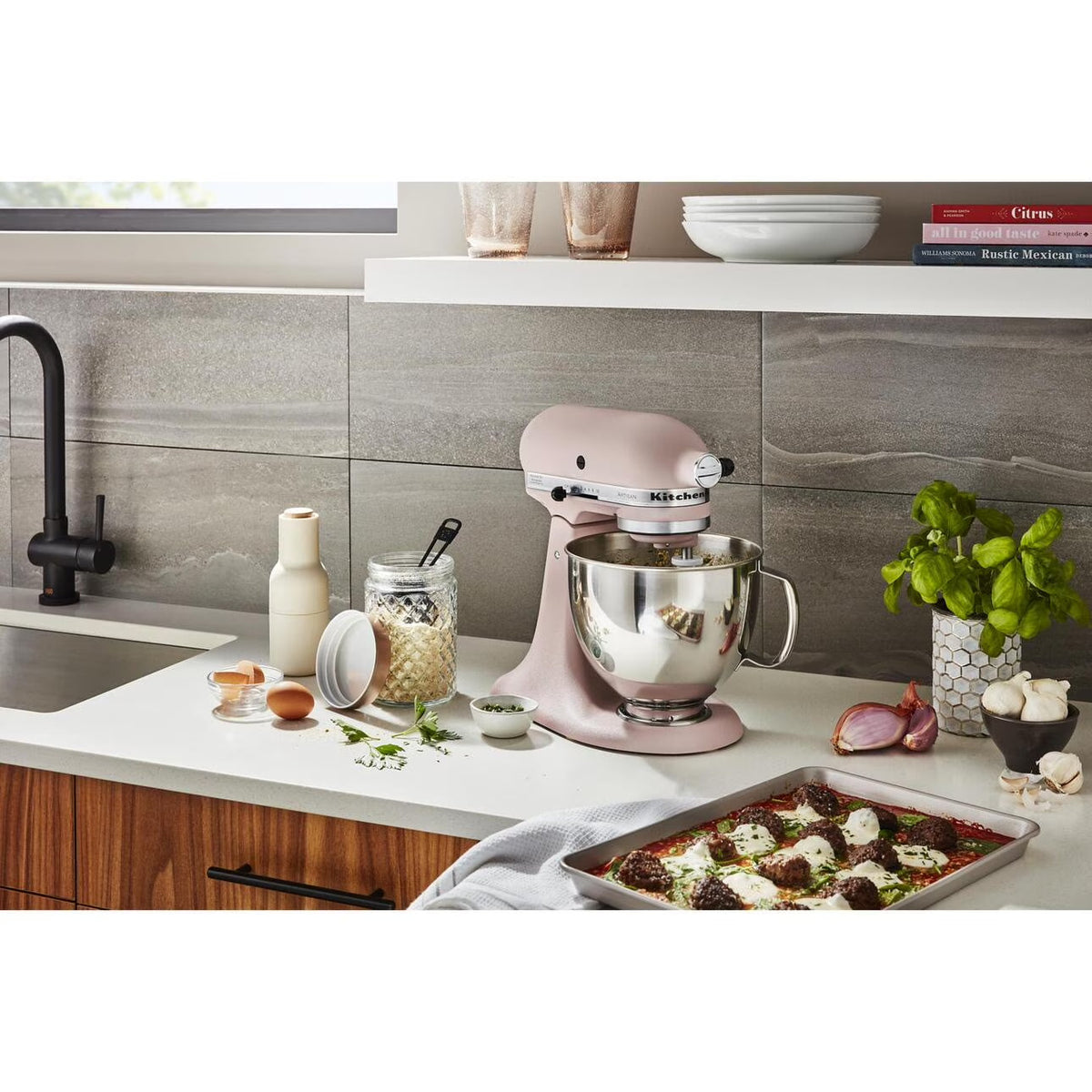 Artisan Series 5-Quart Tilt-Head Stand Mixer, Feather Pink, KSM150PS