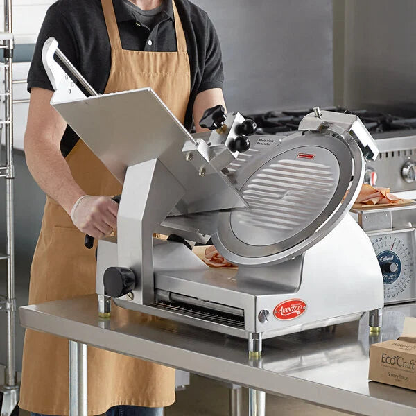 Avantco SL713MAN 13"Butcher Medium-Duty Manual Gravity Feed Meat Slicer - 3/4 hp