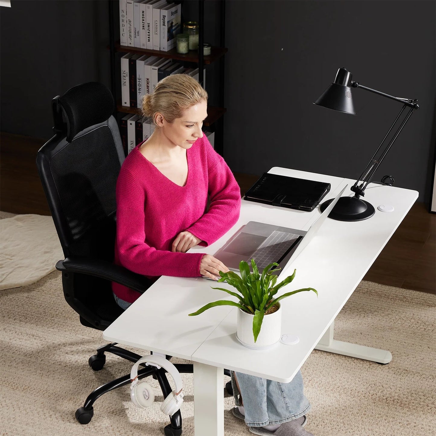 Electric Standing Desk, 40''X24'' Height Adjustable Desk, Home Office Desk with Electric Lift, Sit Stand Desk Workstation for Home Office, White