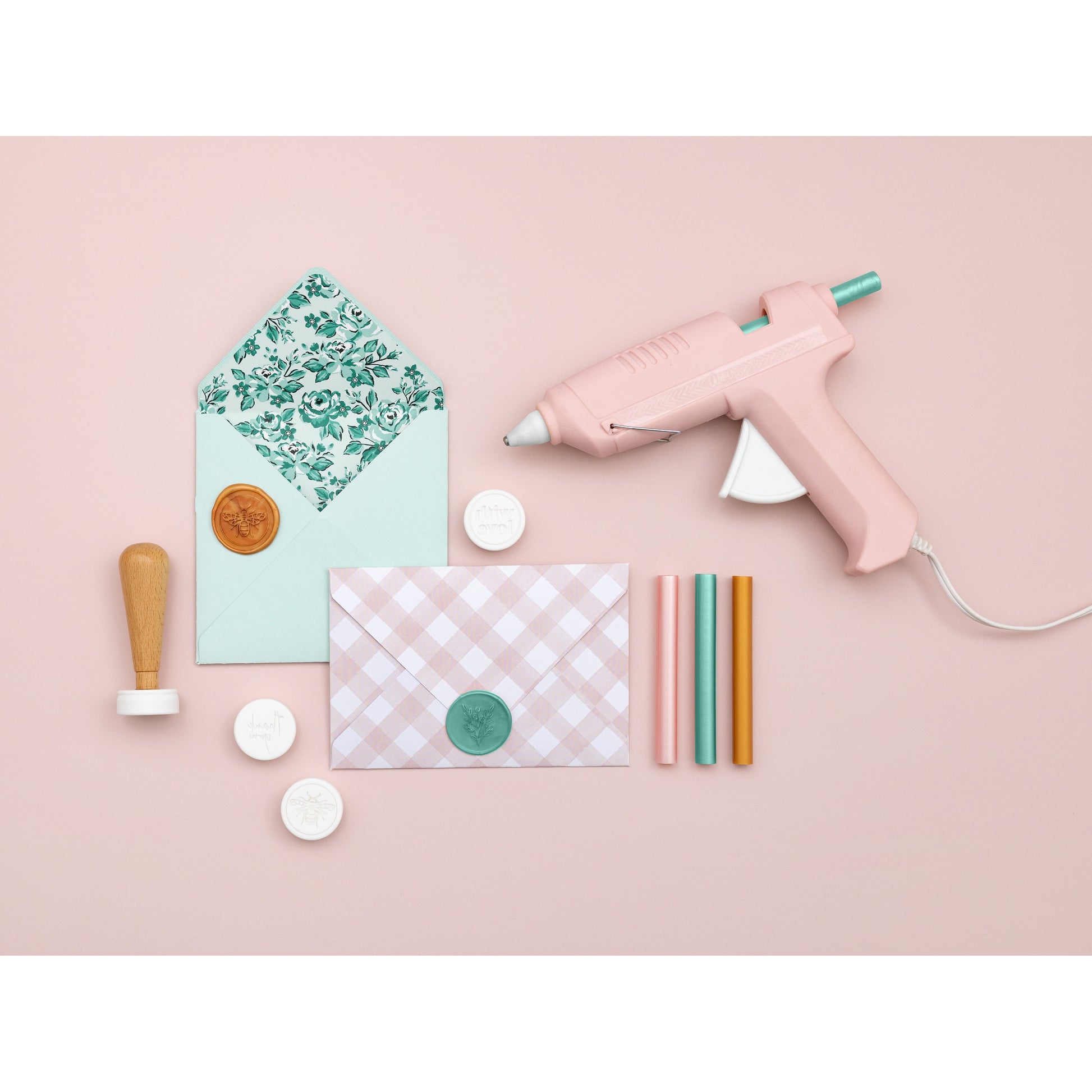 We R Memory Keepers Envelope Seal Kit-With Love