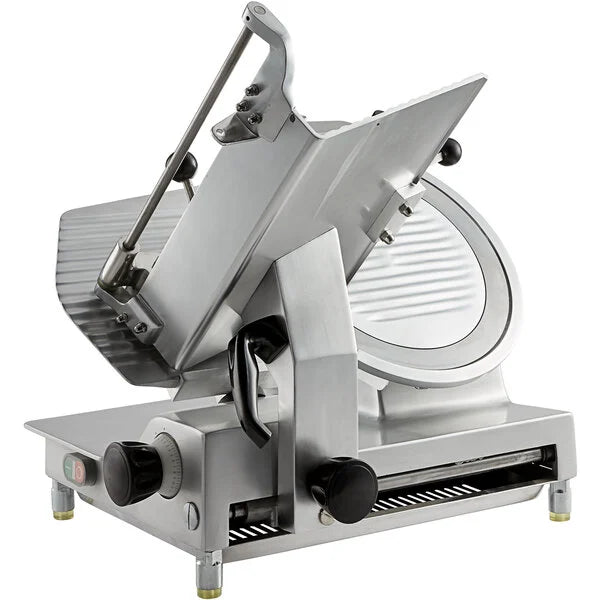 Avantco SL713MAN 13"Butcher Medium-Duty Manual Gravity Feed Meat Slicer - 3/4 hp