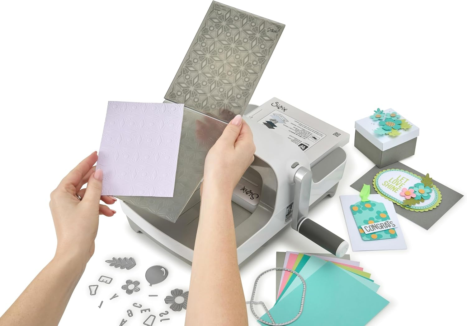 Sizzix Big Shot Machine with Starter Kit, 6" Die-Cutting and Embossing Machine with Cutting Dies, Embossing Folder and Cardstock