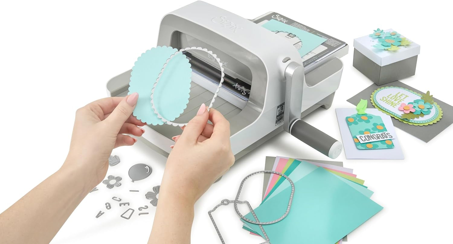 Sizzix Big Shot Machine with Starter Kit, 6" Die-Cutting and Embossing Machine with Cutting Dies, Embossing Folder and Cardstock