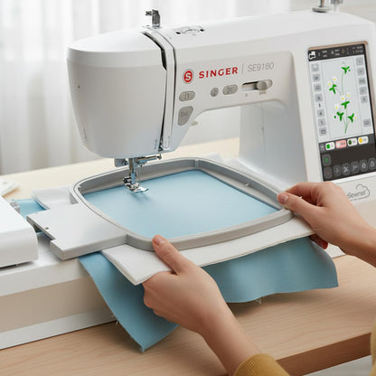 SINGER Embroidery Hoop 100Mm X 100Mm | Compatible with SINGER SE9180 & SE9150 | Precise Fabric Tension | Delivers Professional-Quality Embroidery Results
