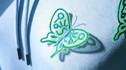 SE725 Sewing and Embroidery Machine with Artspira App, 50 Free Designs