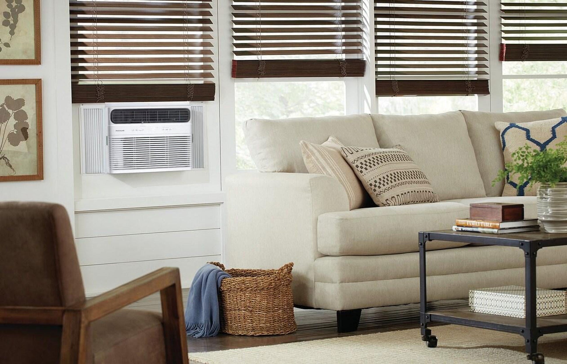 8,000 BTU Window Room Air Conditioner with Supplemental Heat up to 350 Sq Ft, White