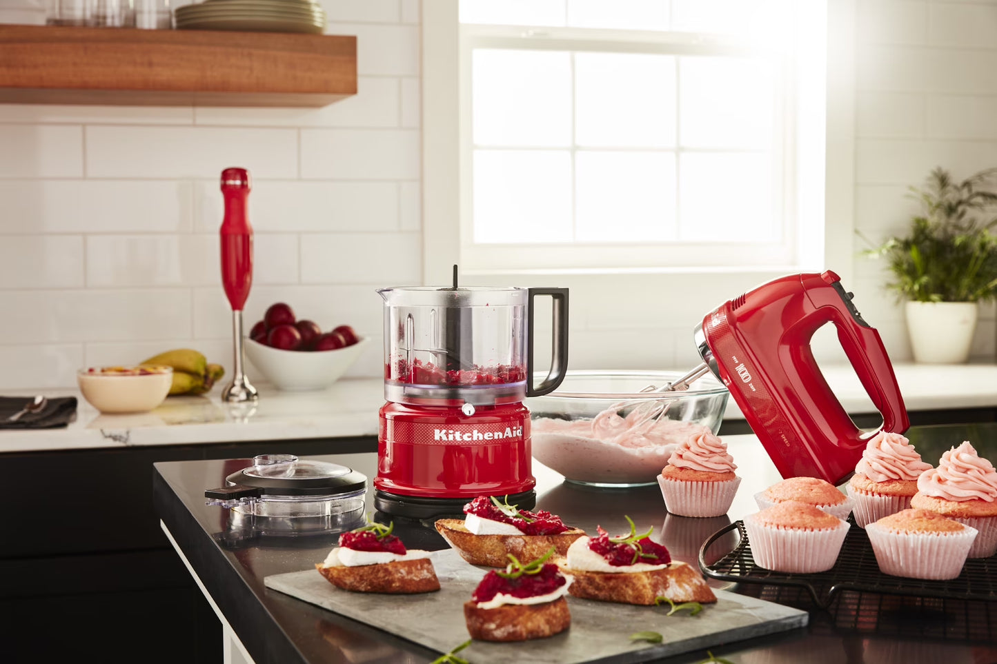 ® 100 Year Limited Edition Queen of Hearts 7-Speed Hand Mixer (KHM7210QHSD)