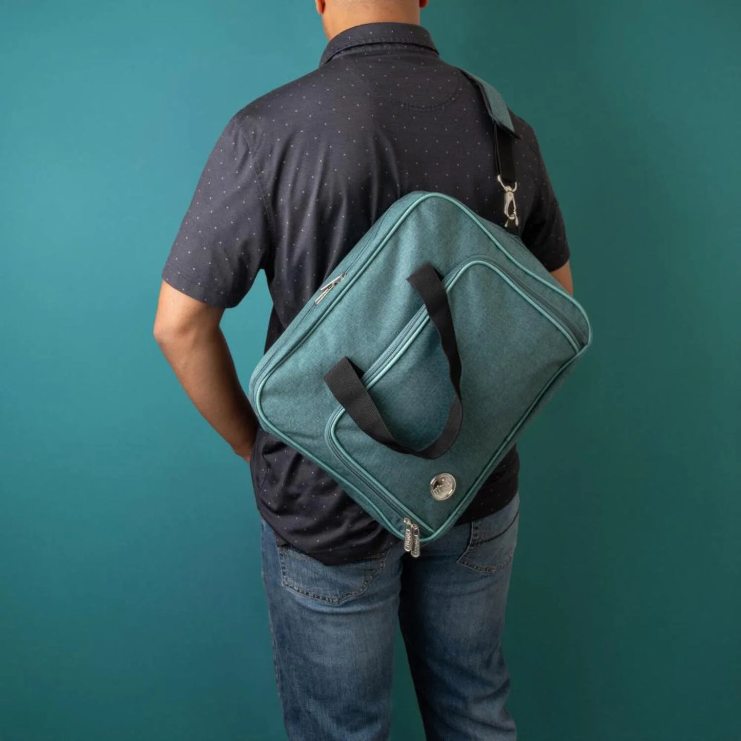 We R Makers Crafter'S Storage Shoulder Bag