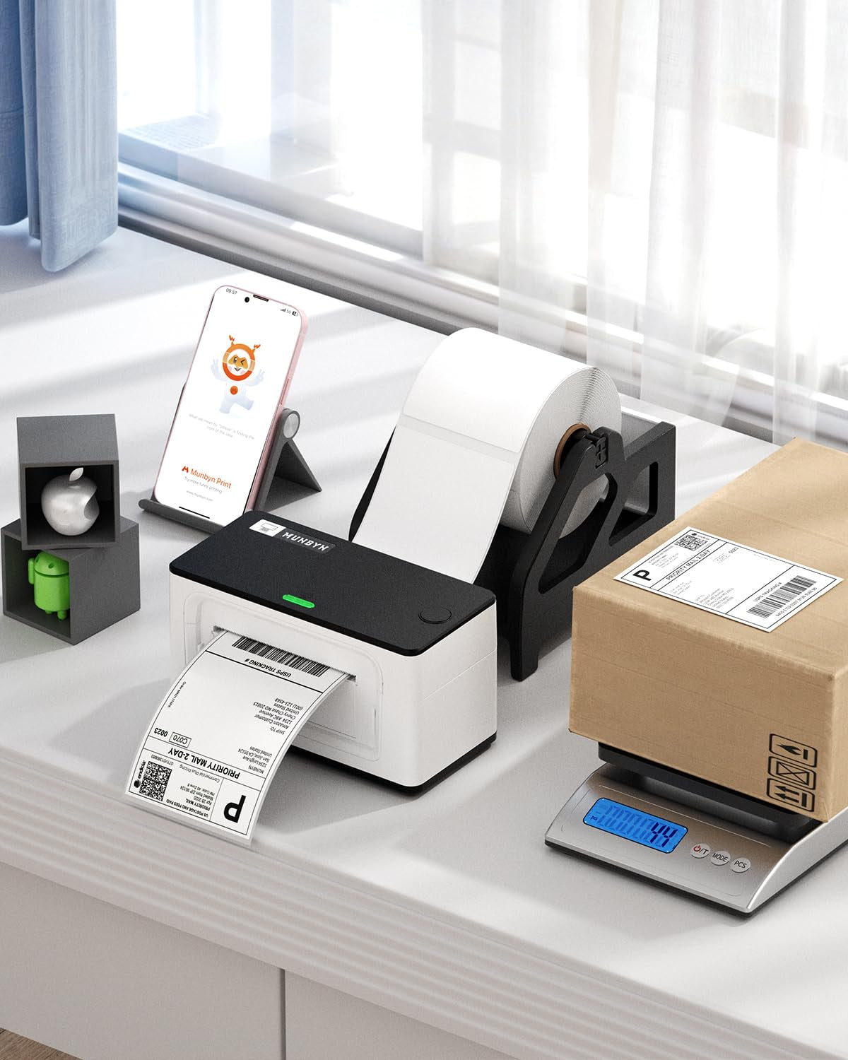 MUNBYN Thermal Direct Shipping Labels, 4X6 Labels for Thermal Printer, 500 Sheets/1 Rolls, Commercial Grade