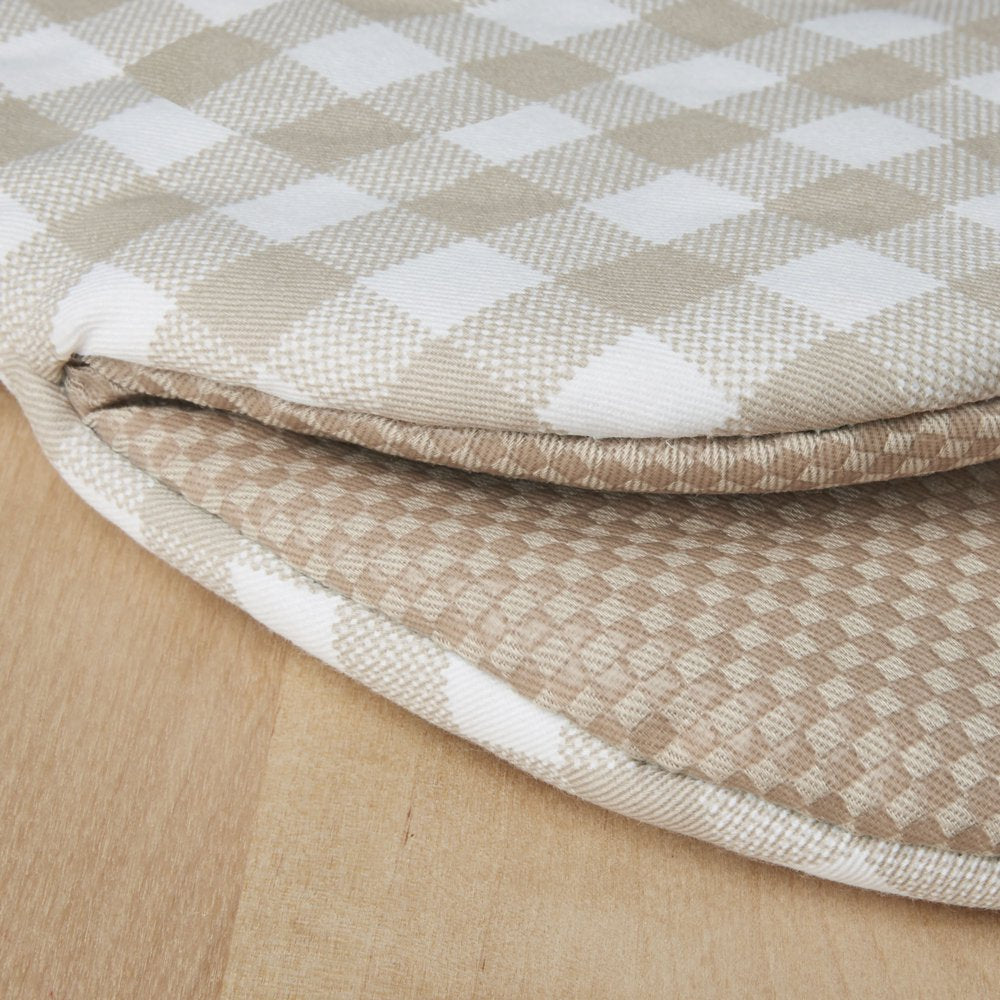 Gingham Mini Oven Mitt Set, Milkshake Tan, 5.5"X8", Set of 2