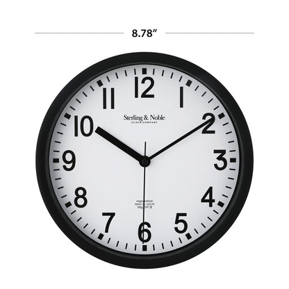 Basic Indoor 8.78" Black Analog round Modern Wall Clock