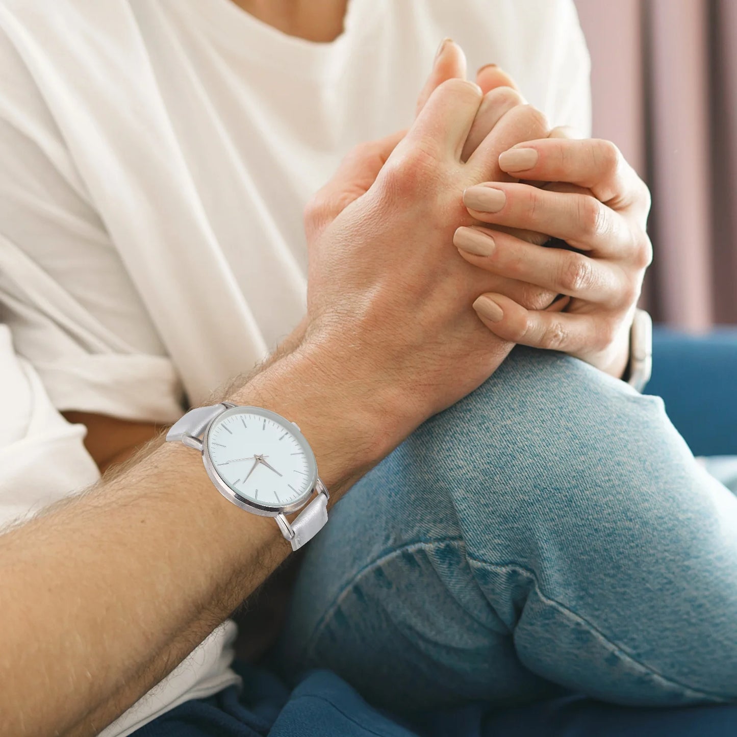 1 Pc Silver Watches PU Wristwatch Modern Watch Creative Couple Watches