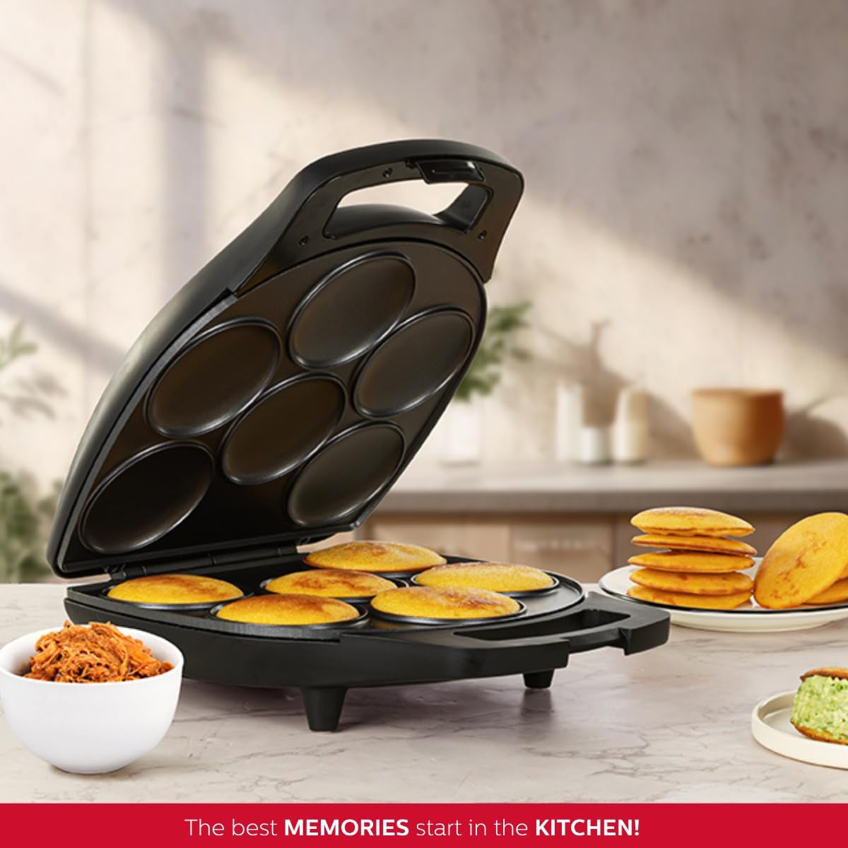 Holstein Housewares Arepa Maker - Non-Stick 6-Section Multi-Food Maker - Make Delicious Arepas, Pancakes, Corncakes, Tosti Arepa - Easy-to-Use - 6-PC - Black