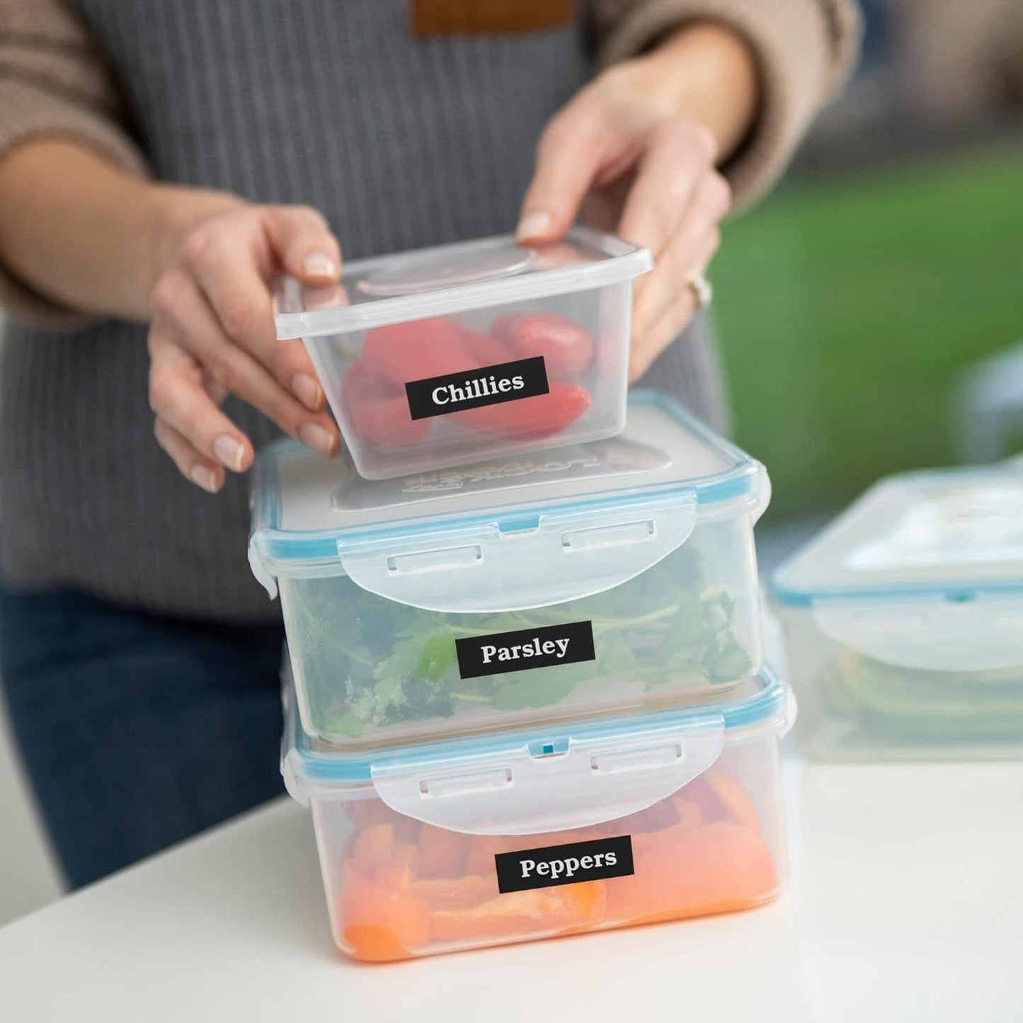 P-Touch, PTH110BP, Easy Portable Label Maker Bundle (4 Label Tapes Included), White, Small