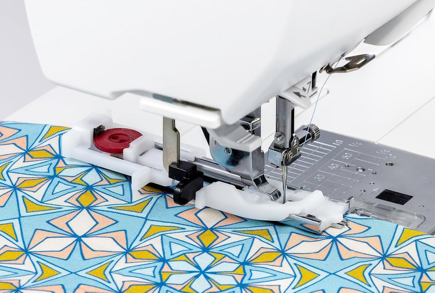 Janome Memory Craft 1000 Combination Sewing & Embroidery Machine - Max Embroidery 5.5" X 5.5"