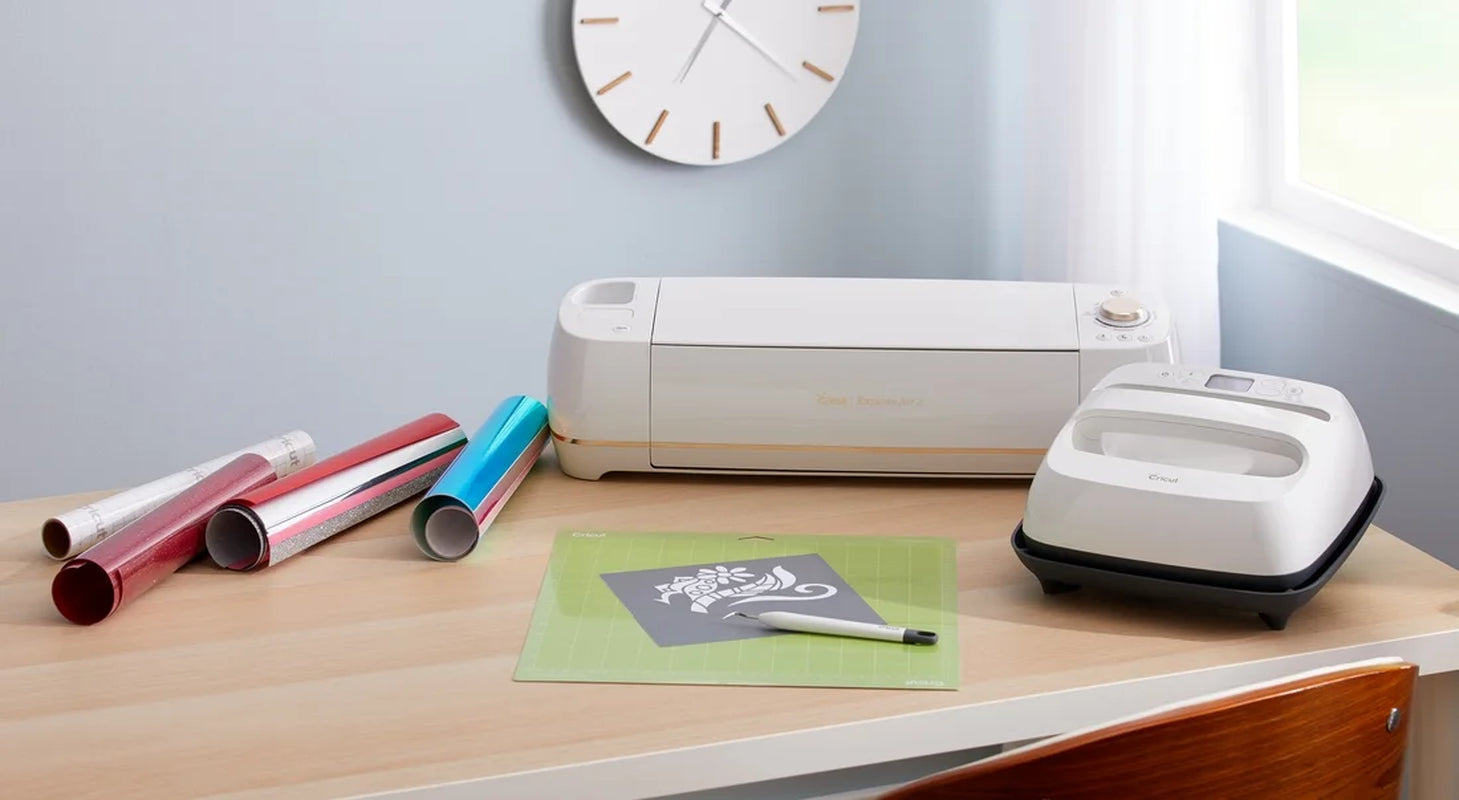 Cricut Easypress® 2, Daybreak - 12 in X 10 in - Handheld Heat Press Machine, White