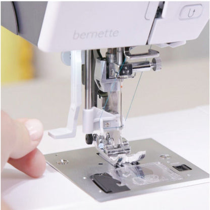 Bernette B79 Sewing & Embroidery Machine with Silhouette Cameo 5 Alpha