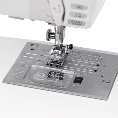 Janome 4120QDC-T Computerized Quilting and Sewing Machine with Bonus Quilt Kit