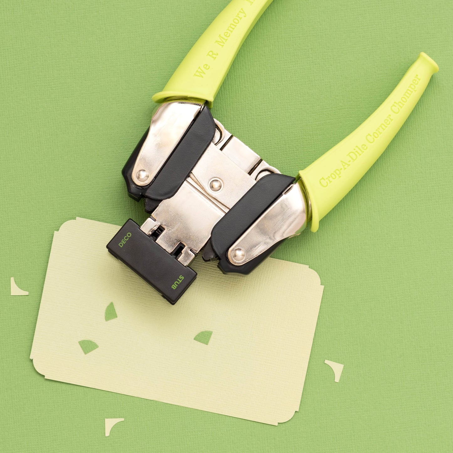 We R Memory Crop-A-Dile Corner Chomper Stub & Deco