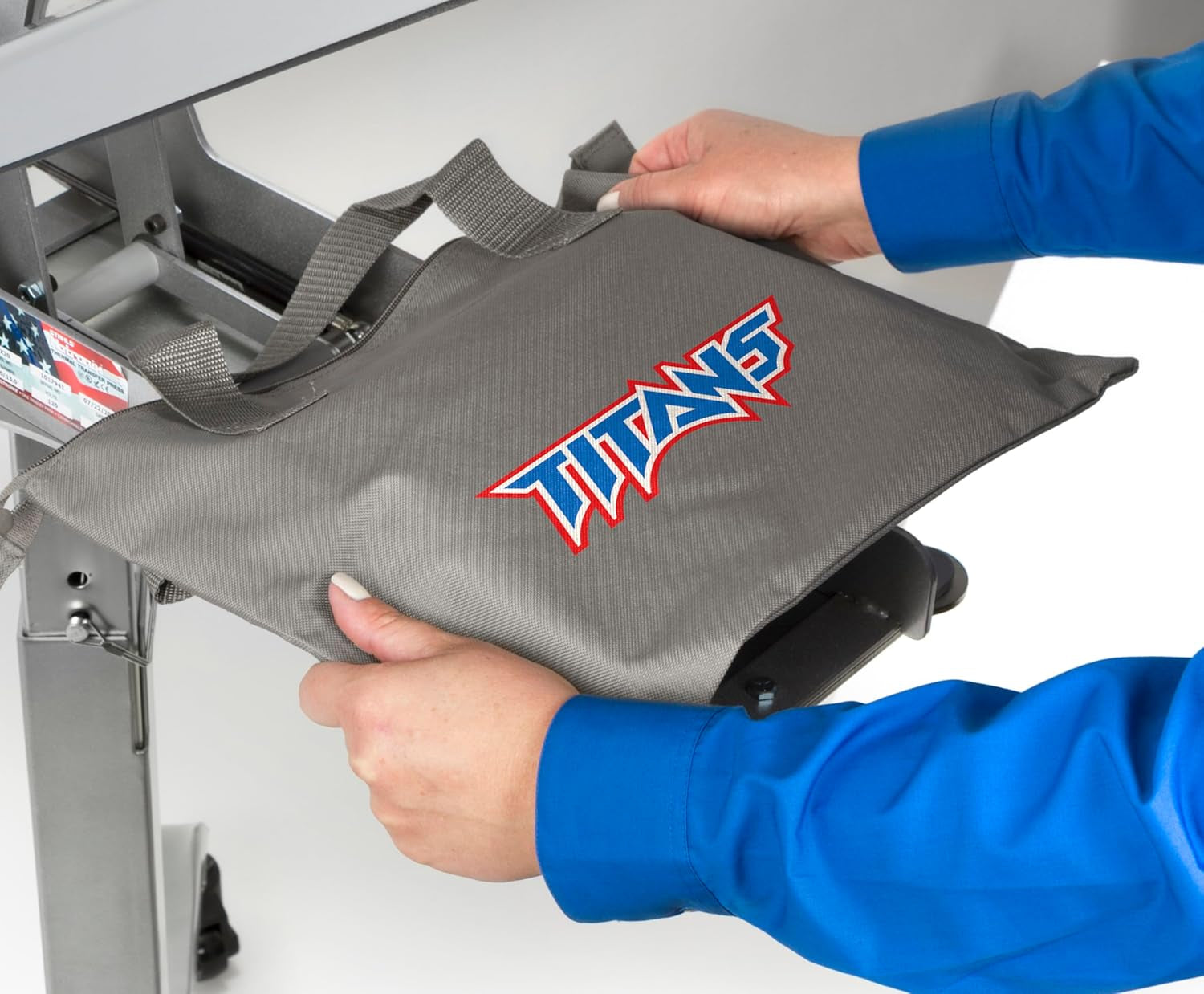 Stahls' Hotronix Quick Change Garment Platen 4" X 4" – Interchangeable Platen for Easy and Efficient Heat Press Transfers on Multiple Garment Sizes