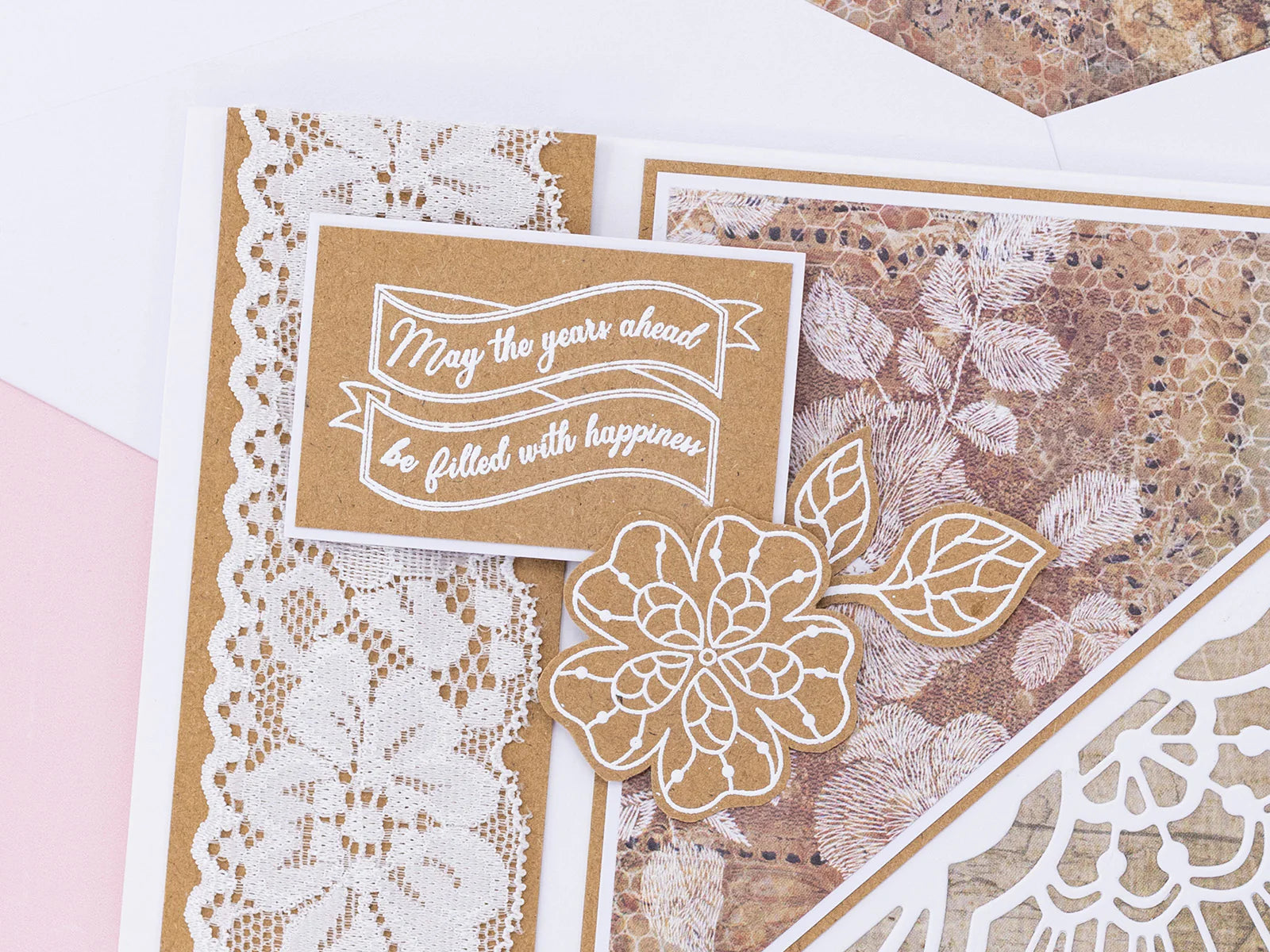Sara Signature Antique Lace - Banners & Heartfelt Sentiments Stamp Set