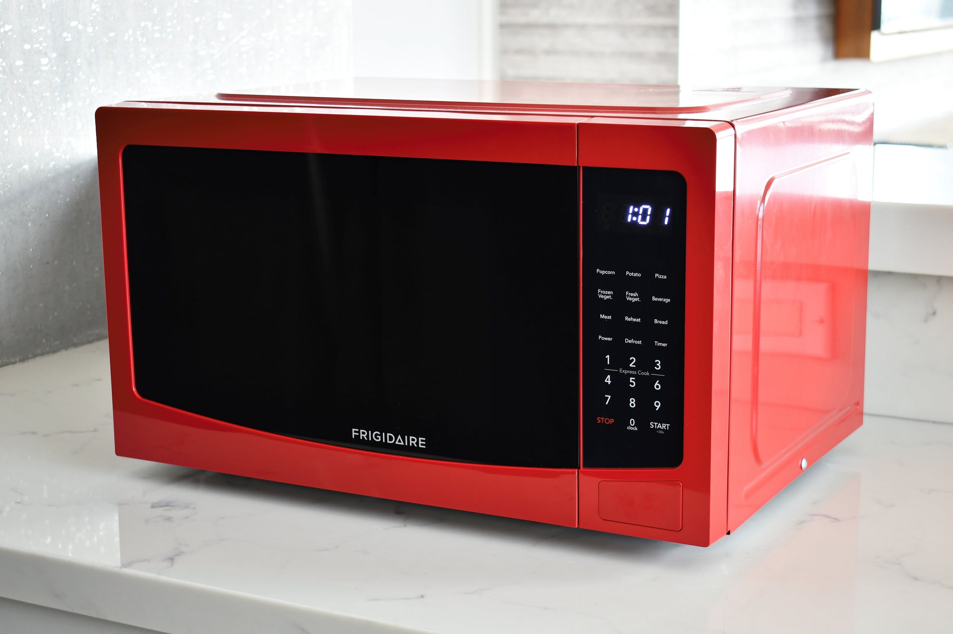 1.1 Cu. Ft. Microwave, Red