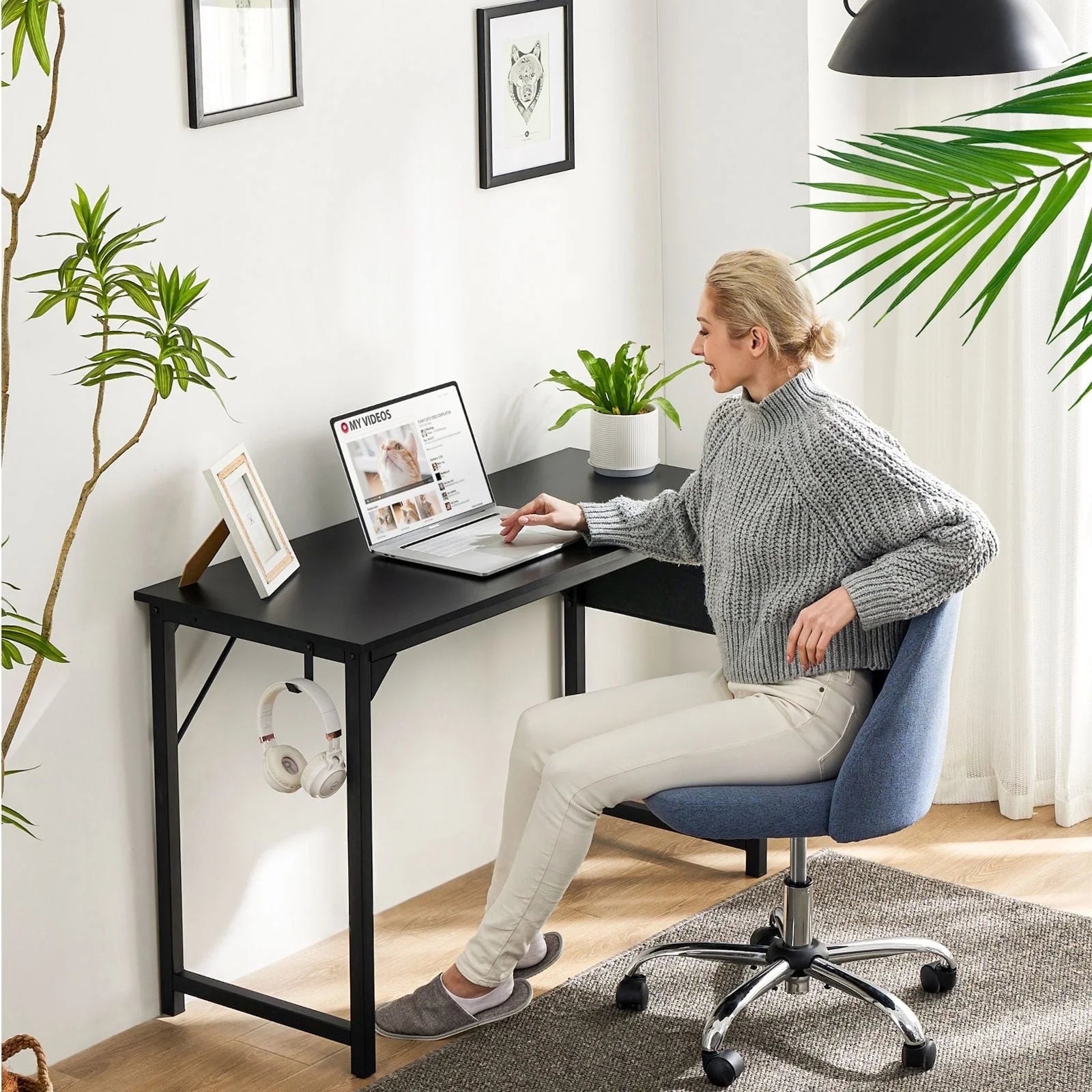 40 Inch Computer Desk, Simple Office Desk Table for Gaming or Home Office, Writing Desk for Small Space, Black
