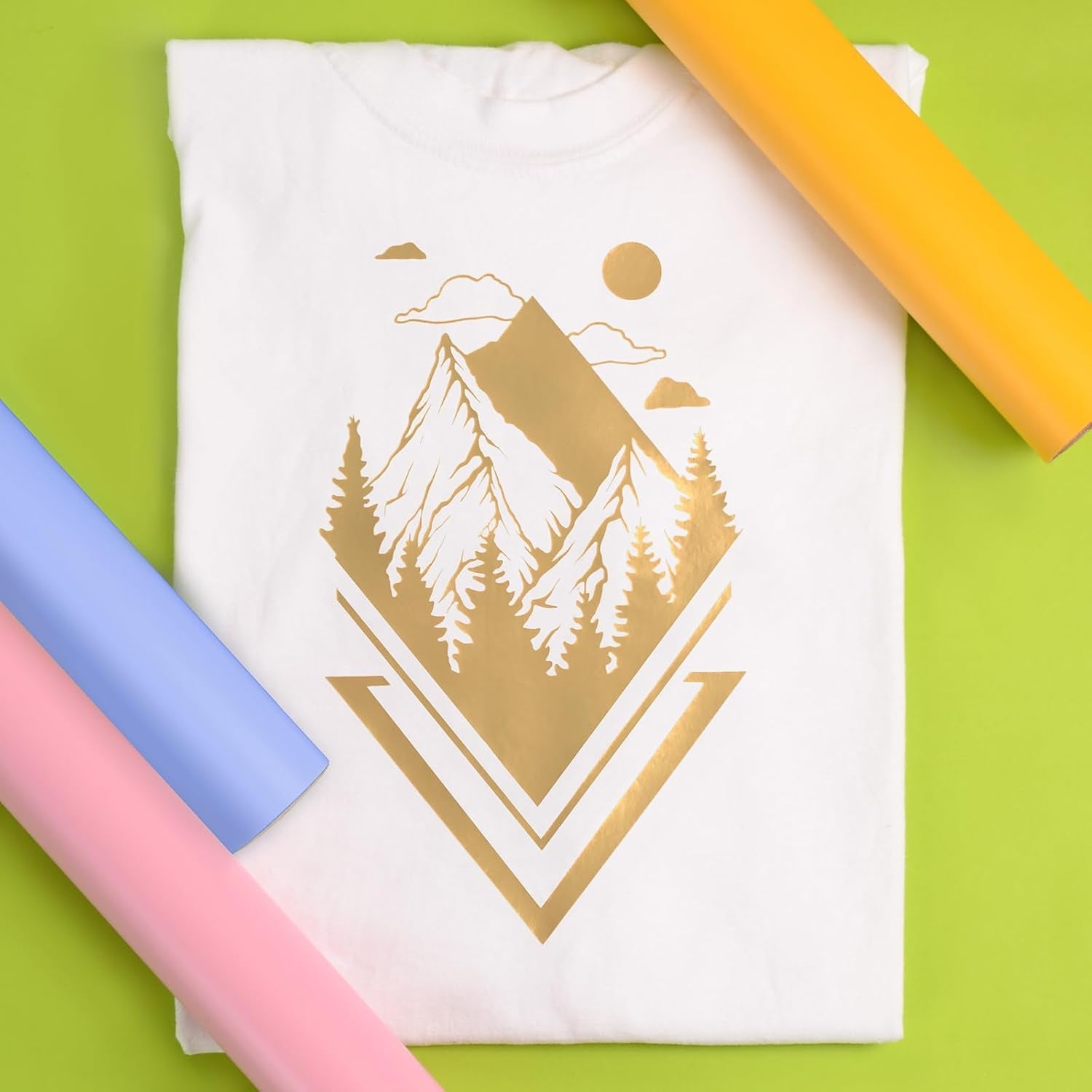 Siser Easyweed Heat Transfer Vinyl 11.8" X 5Ft Roll (Gold) - Compatible with Siser Romeo/Juliet & Other Professional or Craft Cutters - Layerable - CPSIA Certified