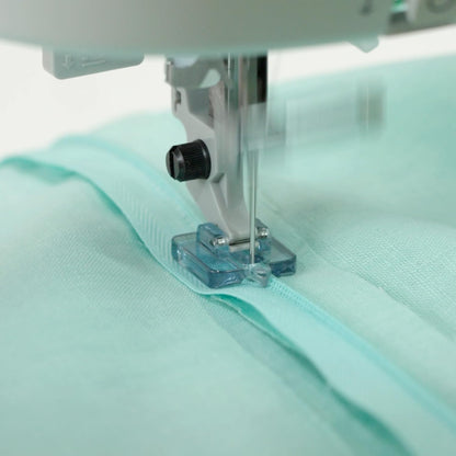 SINGER Invisible Zipper Foot for SE91 Series Sewing & Embroidery Machines