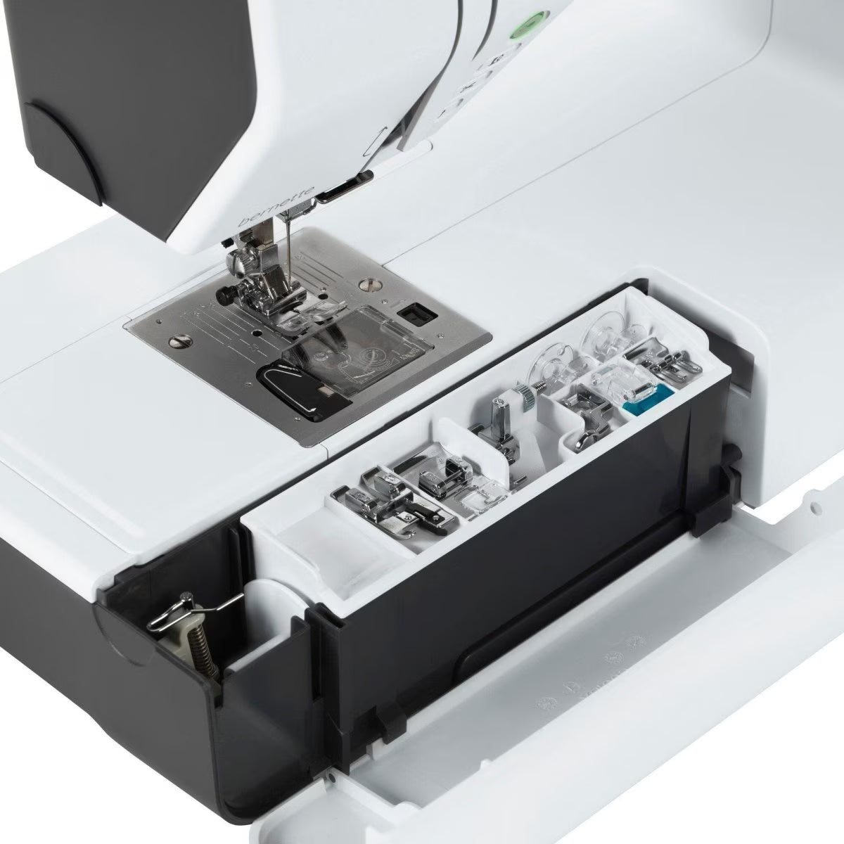 Bernette B79 Sewing & Embroidery Machine with Silhouette Cameo 5 Alpha
