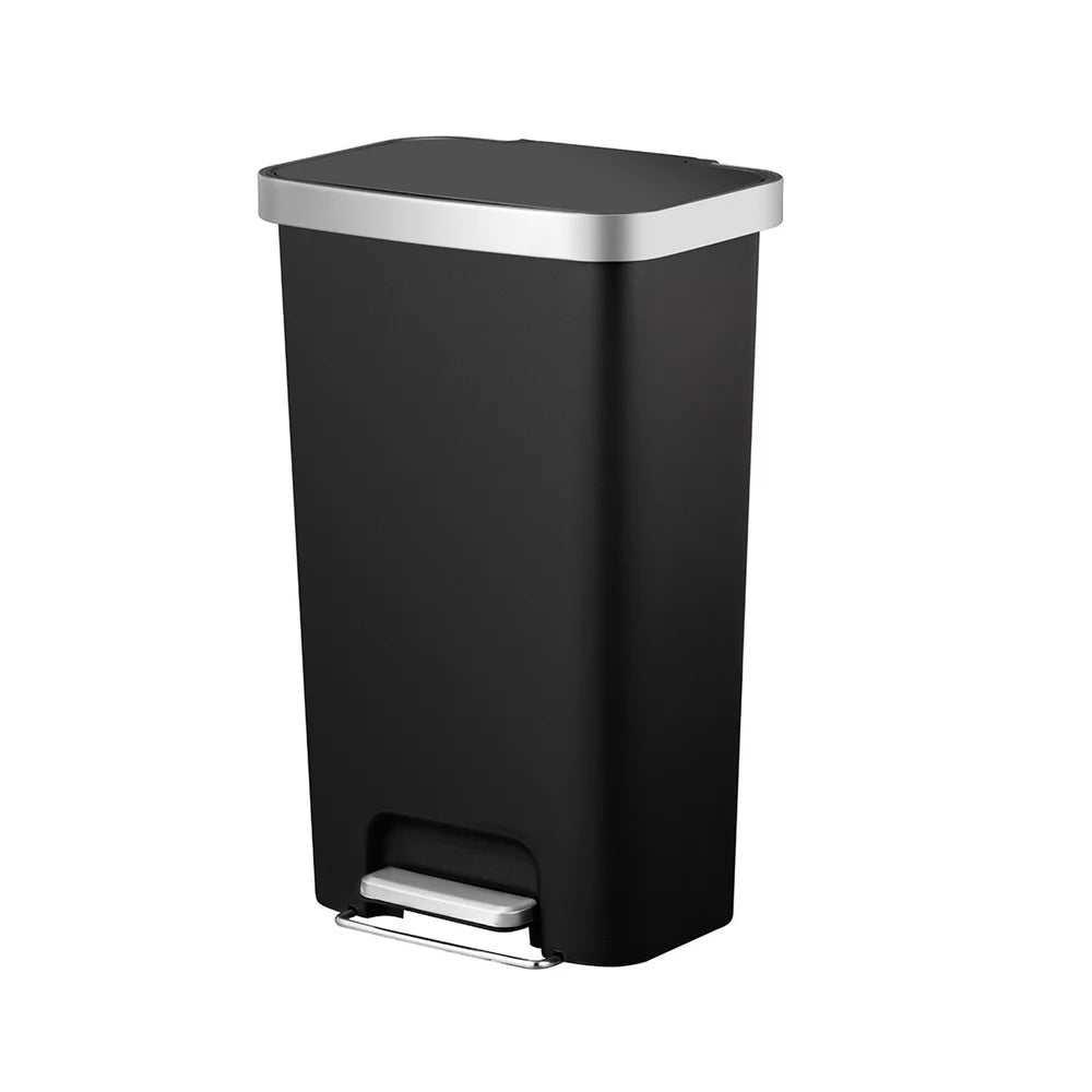 11.9-Gallon Plastic Garbage Can, Black