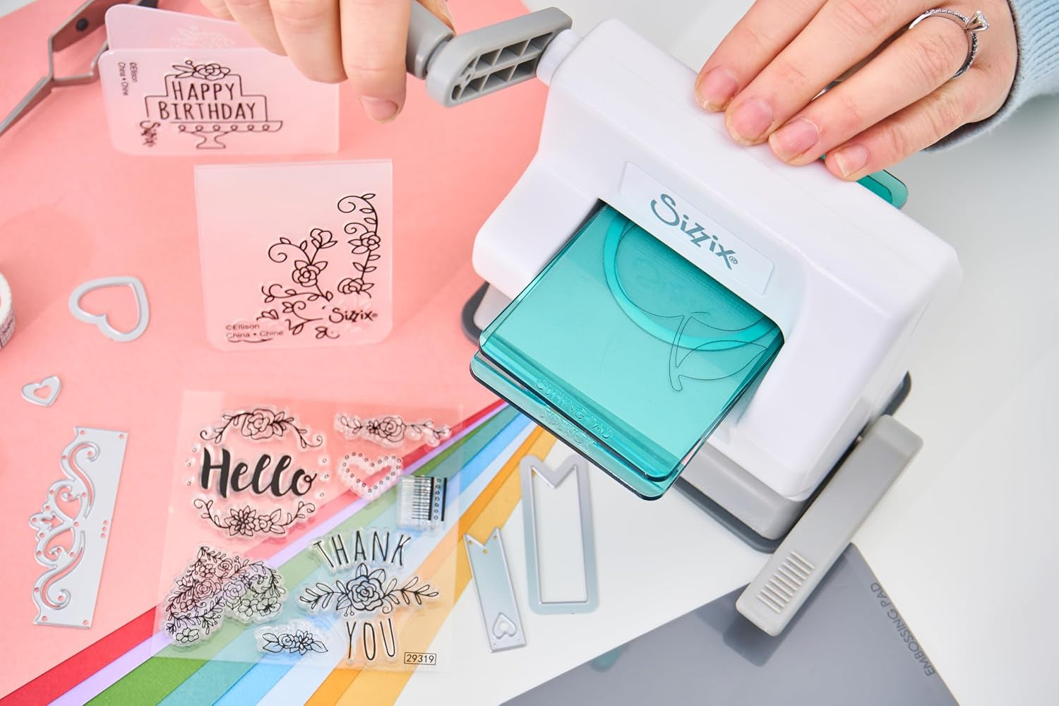 Sizzix Sidekick Starter Kit 661770 Portable Manual Die Cutting & Embossing Machine for Arts & Crafts, Scrapbooking & Cardmaking, 6.35 Cm Opening, 2.5" Opening, White