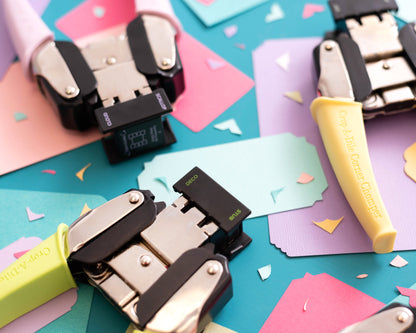 We R Memory Crop-A-Dile Corner Chomper Stub & Deco