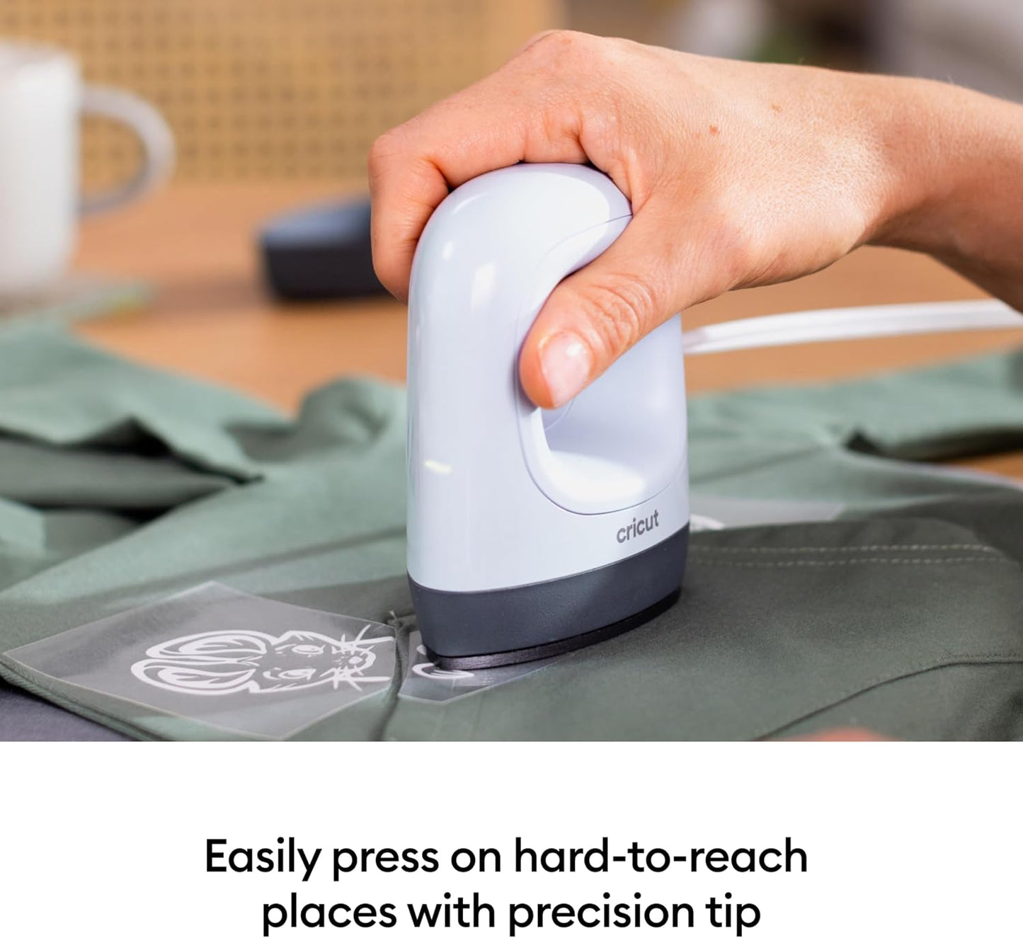 Cricut Easypress Mini™ LT - Blush Pink - Mini Heat Press | Pressing Shoes, Baby Clothes, T-Shirts, & More - Easy to Use with a Single Setting - Precision Tip - Portable Mini Iron