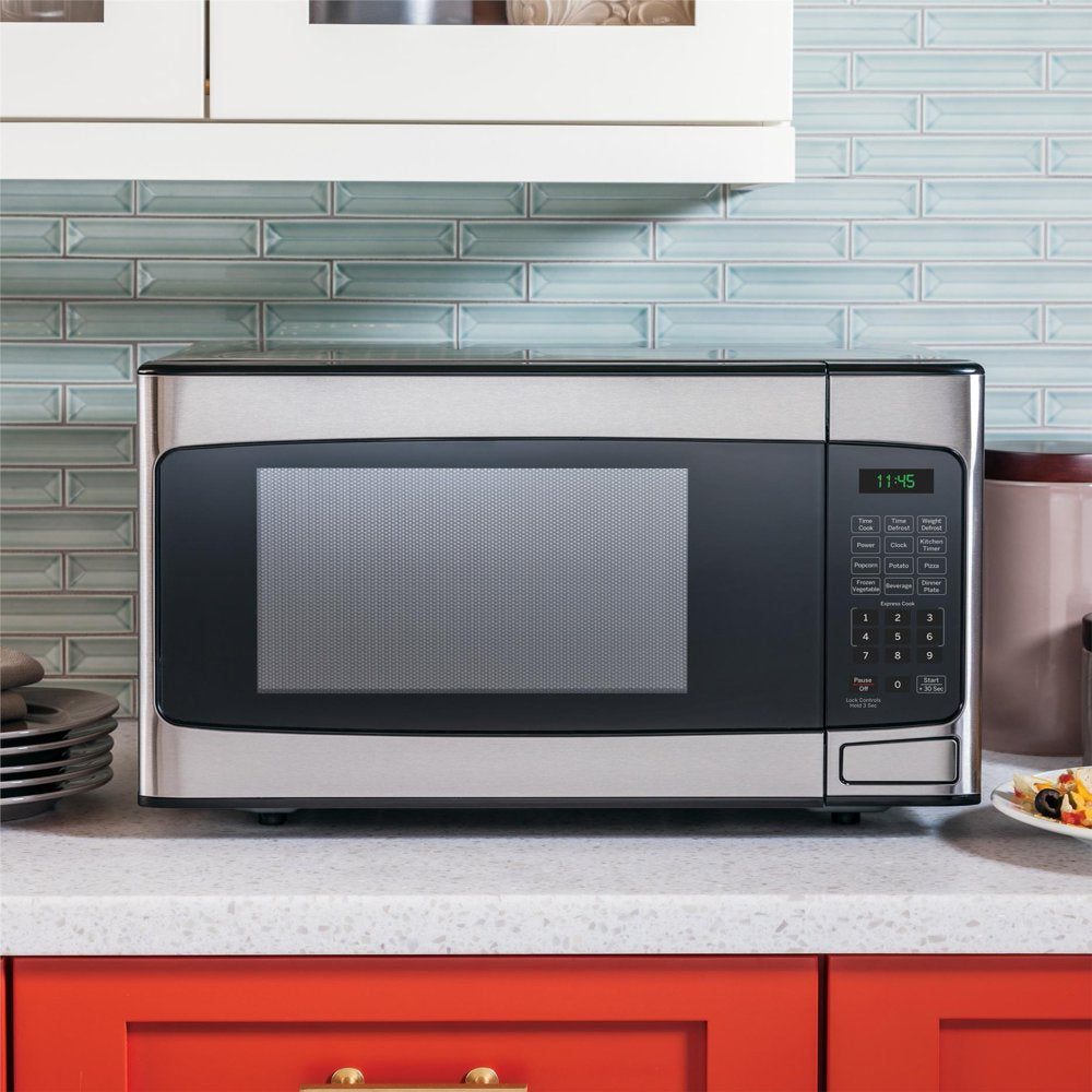 ® 1.1 Cu. Ft. Capacity Countertop Microwave Oven (Stainless Steel)