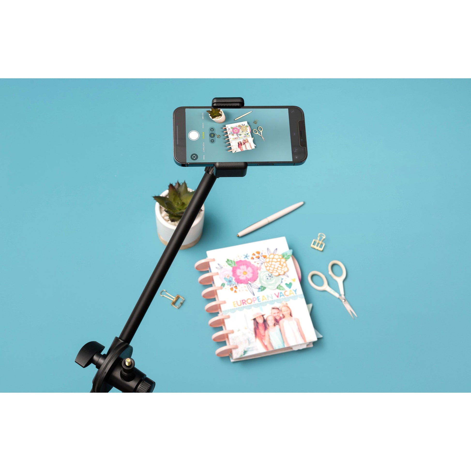 We R Memory Keepers Shotbox Shotstand Camera Rig-Extends up to 17"