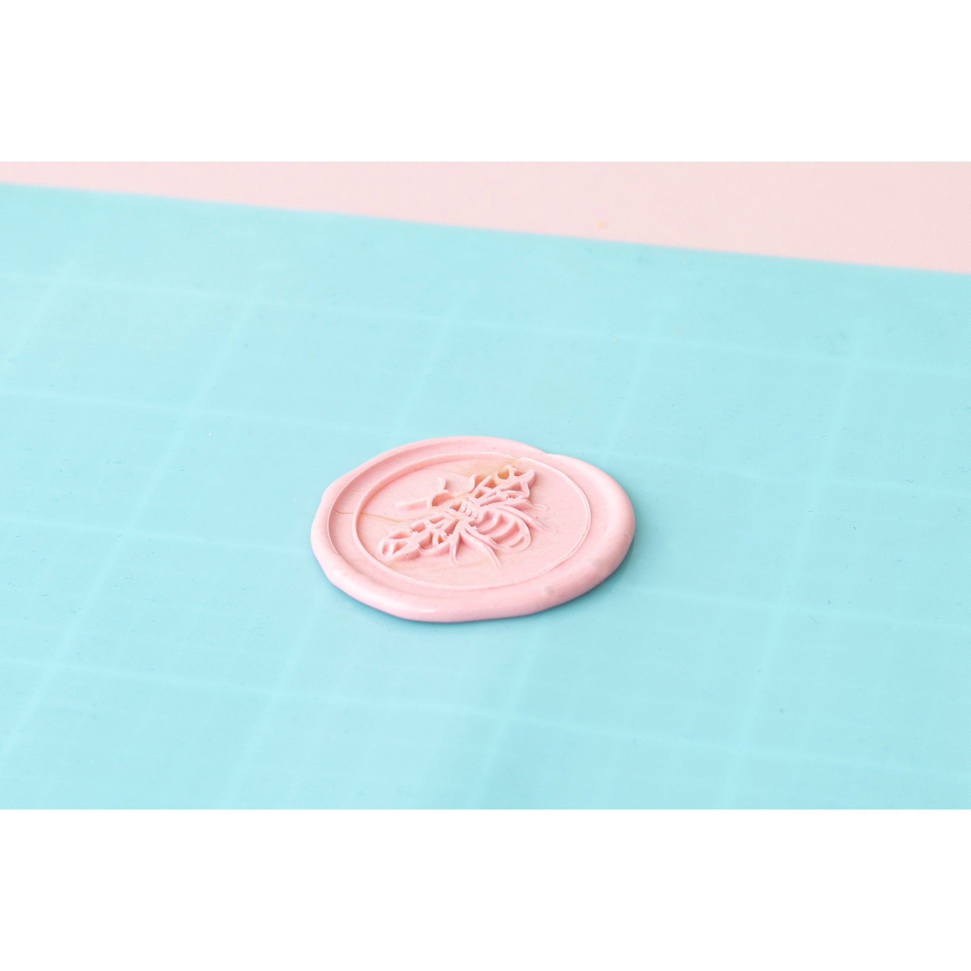 We R Memory Keepers Envelope Seal Kit-With Love